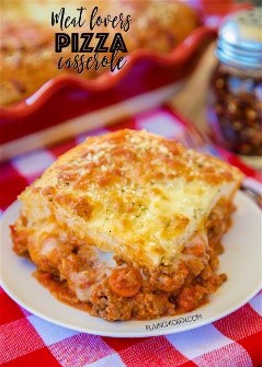 Looking for easy dinner recipes? I tried this pizza casserole with my kids and it was a HUGE hit! SO simple to make - thanks for the list!